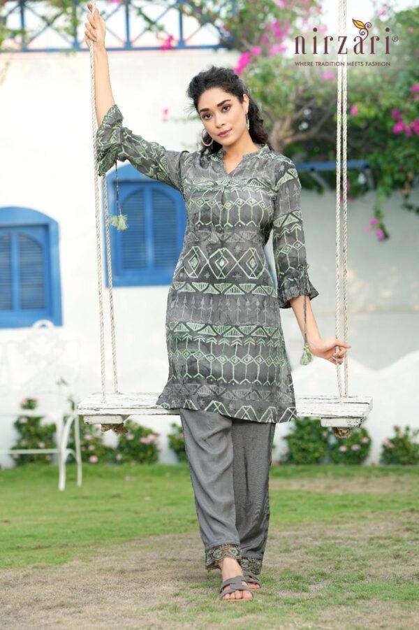 Grey Printed Crape 2-Piece Kurti Pant Set