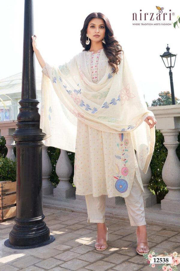 Apple Cut Cotton 3-Piece Kurti Set with Dupatta